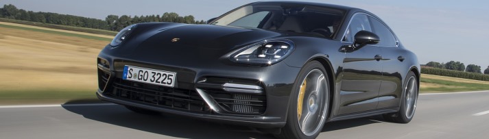 PORSCHE Panamera Turbo